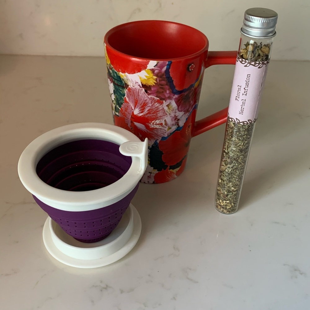 ☕️ Collapsible Infuser for Loose Tea Leaves 🍃